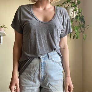 Scoop neck pocket tee